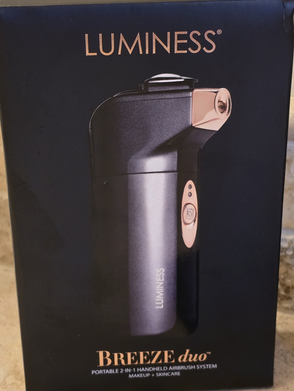 Luminess Airbrush System and Cosmetics Set RETAIL: $387 - Picture 3 of 7